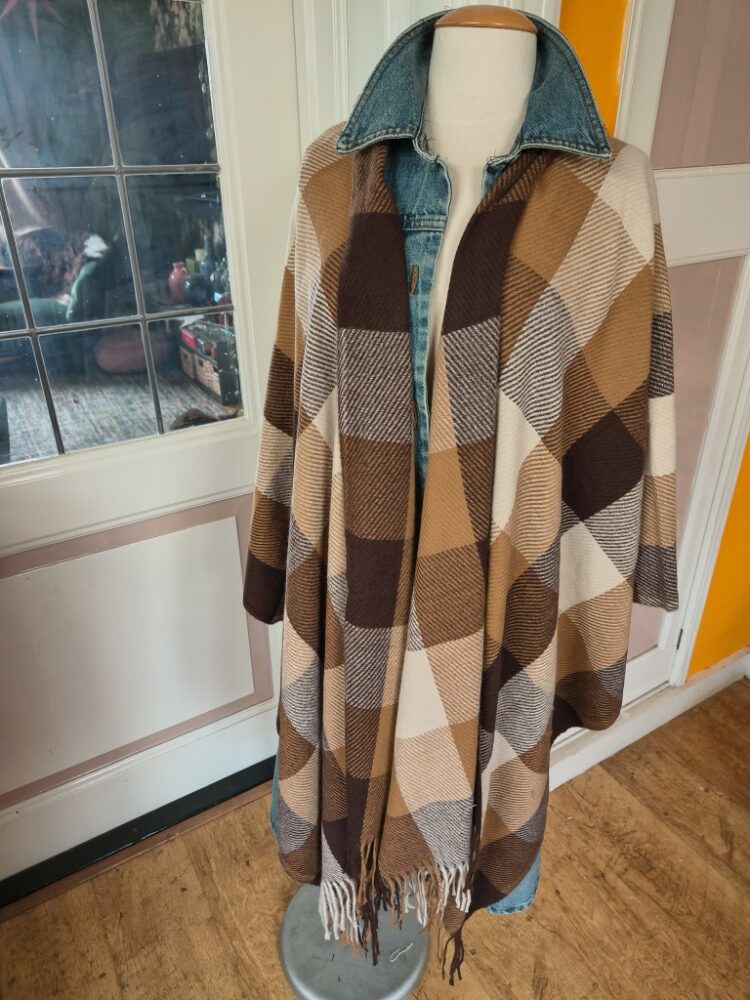 Poncho omslagdoek Schoonloo