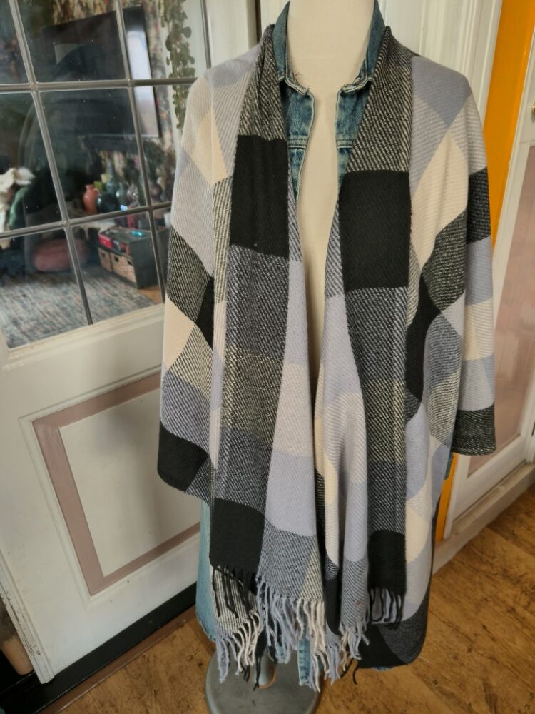 Poncho omslagdoek Balloo