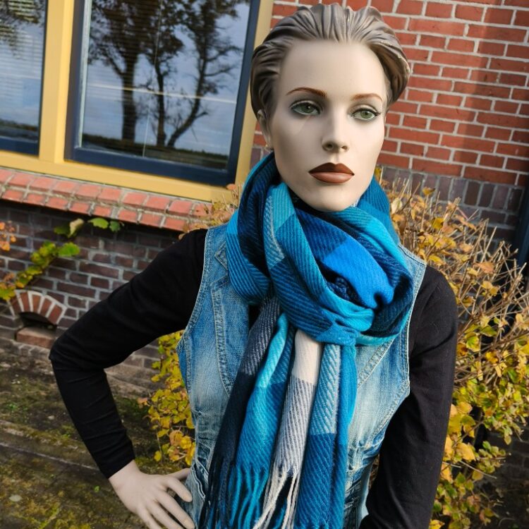 Wintersjaal dun Anloo