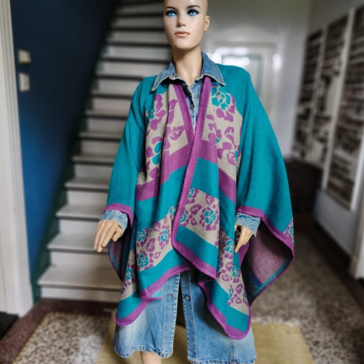 Poncho bloemen Tynaarlo