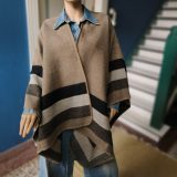 Poncho streep Oosterhesselen