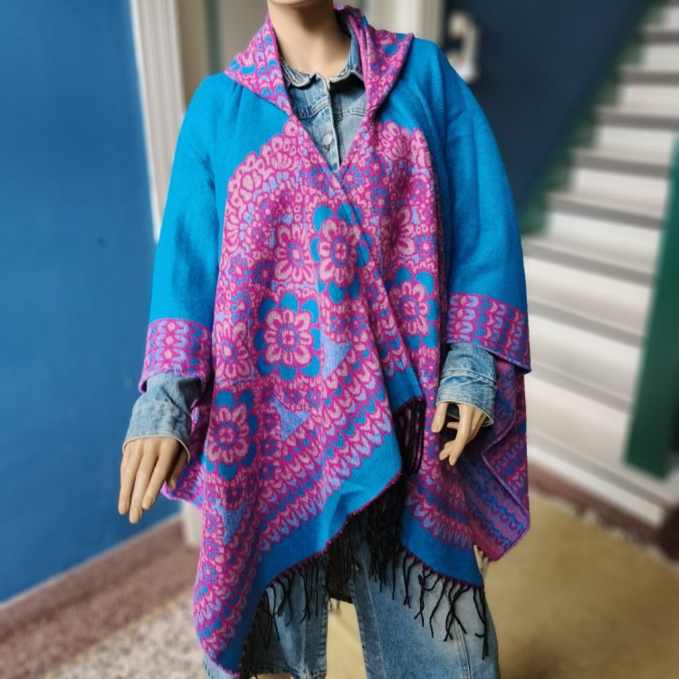 Poncho capuchon Nijeveen