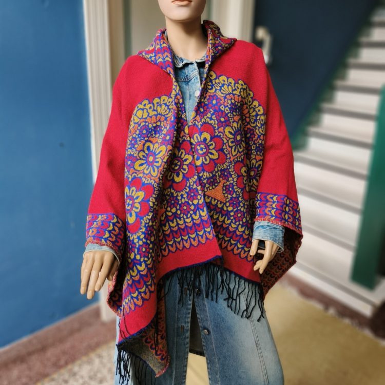 Poncho capuchon Nieuwlande